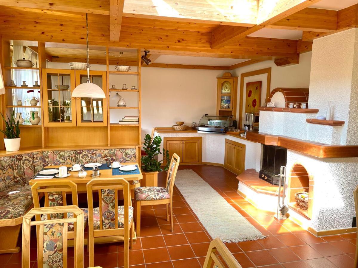 Pension Thermenland Лойперсдорф-бай-Фюрстенфельд Экстерьер фото
