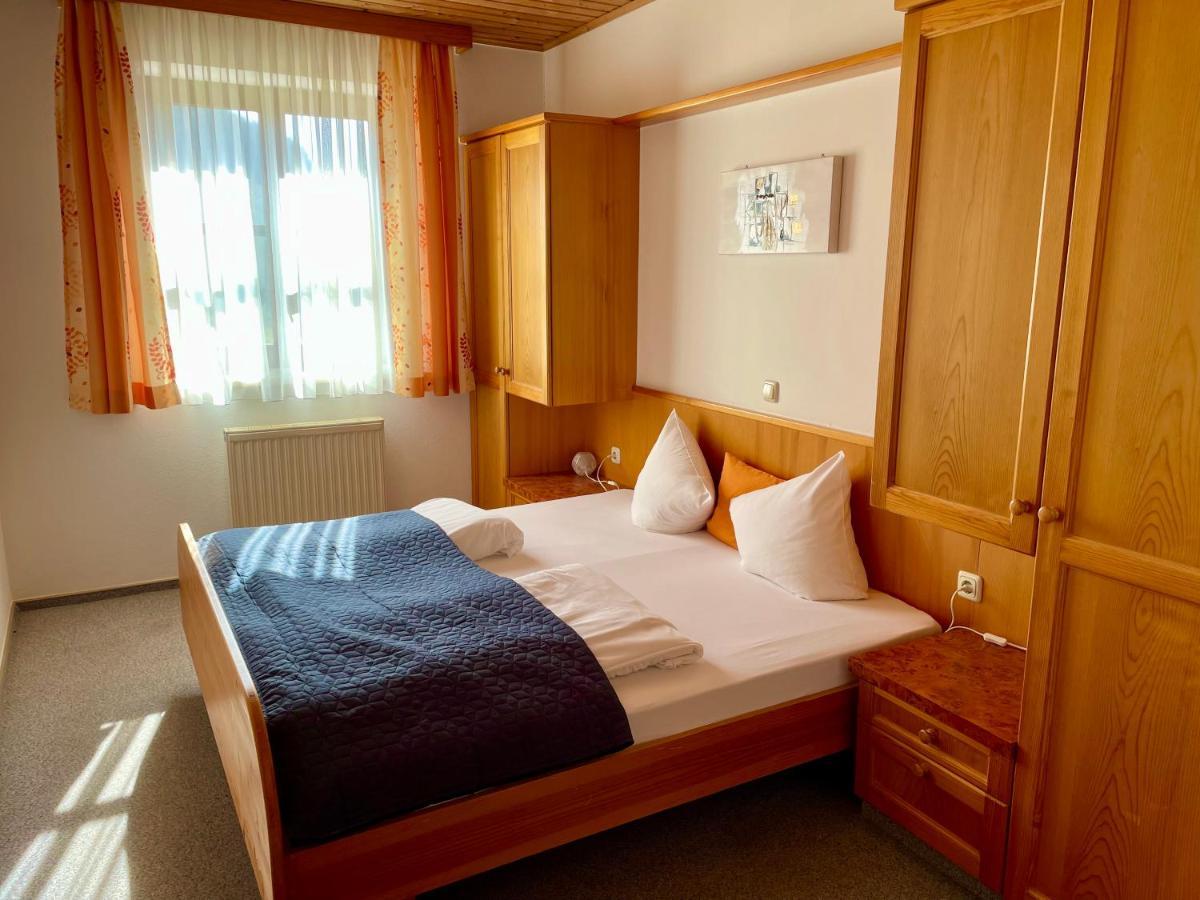 Pension Thermenland Лойперсдорф-бай-Фюрстенфельд Экстерьер фото